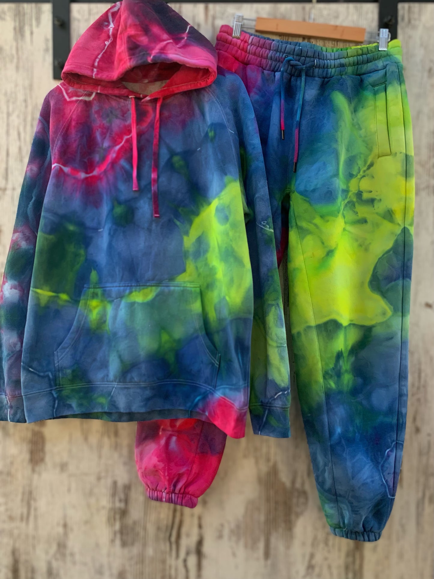 Track Pant - L/XL