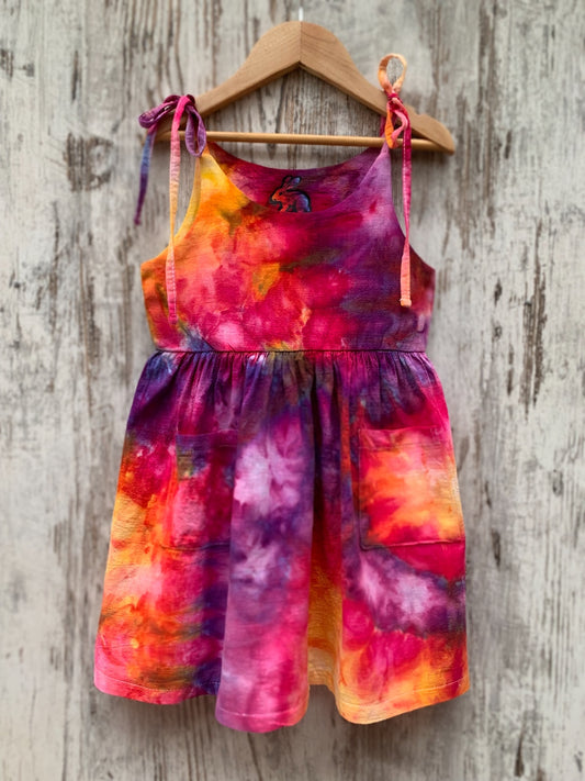 Pocket Dress 4/5