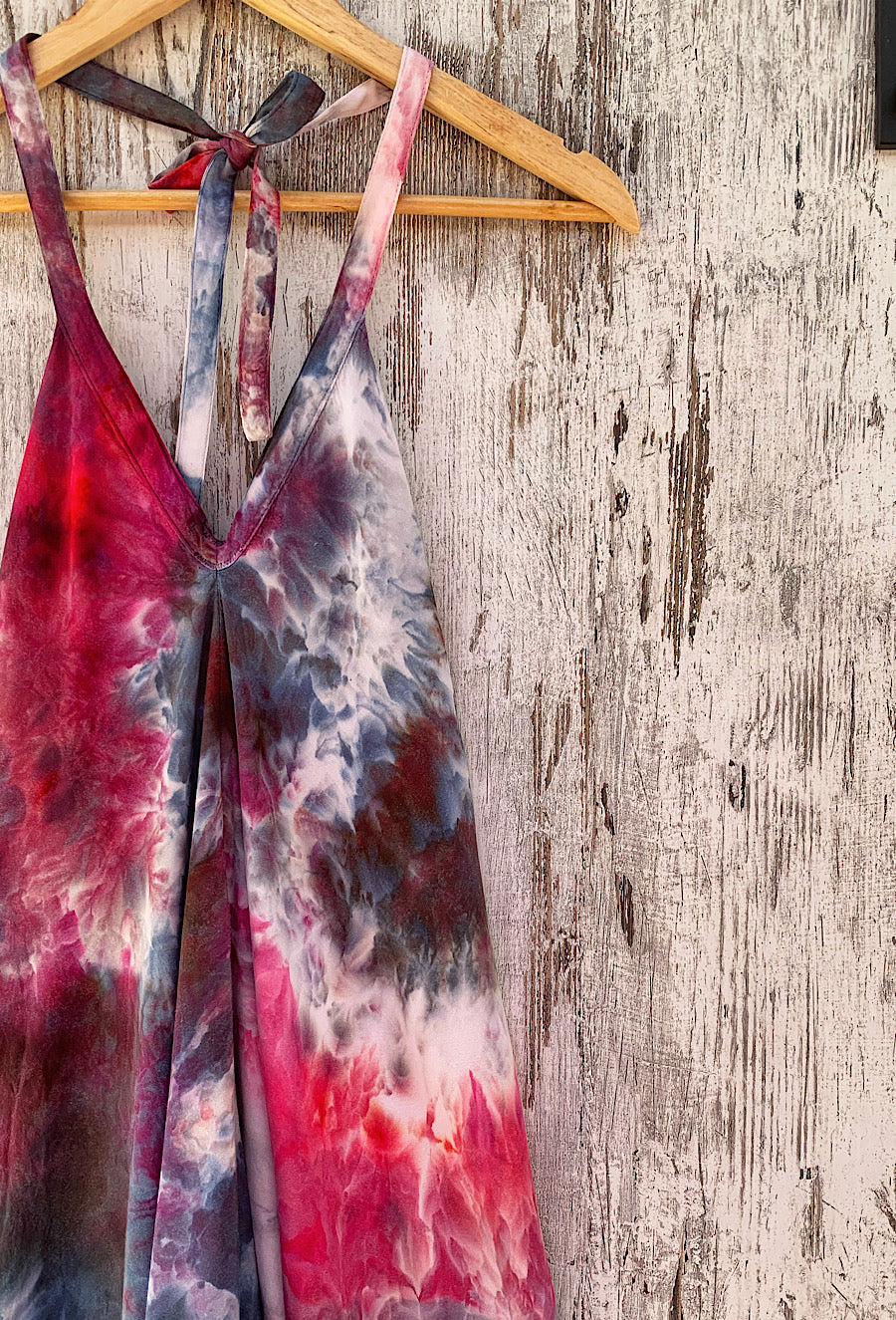 Halterneck Maxi Dress - M